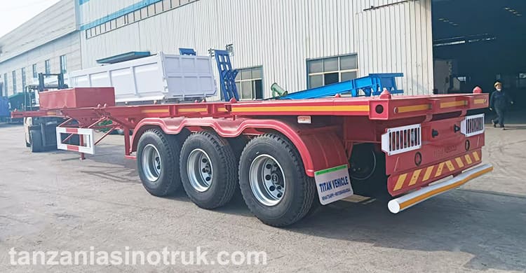 Tri Axle Flatbed Trailer and 40Ft Skeleton Trailer for Sale in Tanzania