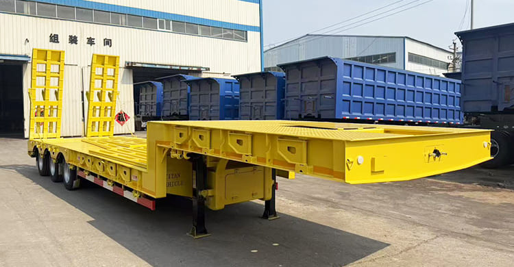 3 Axle Lowbed Trailer for Sale in Tanzania