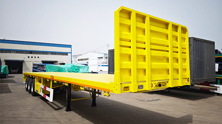 Tri Axle Flatbed Truck Trailer for Sale in Tanzania