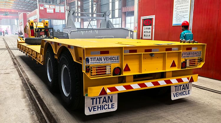 60 Ton Hydraulic Gooseneck Lowboy Trailer for Sale in Tanzania