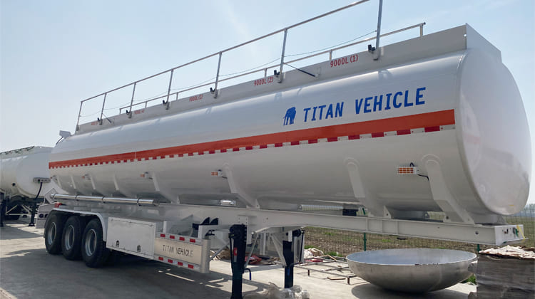 45000L Diesel Fuel Tanker Trailer for Sale in Dar es Salaam