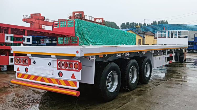 3 Axle Flatbed Truck Trailer for Sale in Dar es Salaam