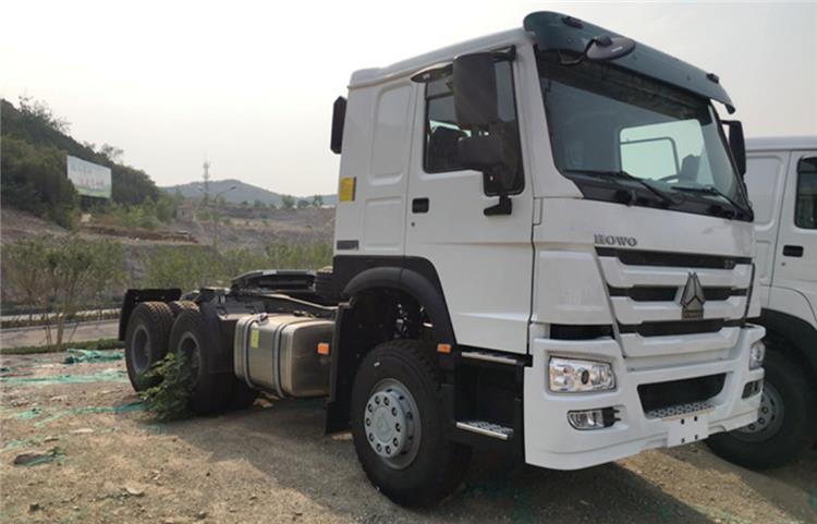 Price of New Howo 336hp Truck Tractor 6x4 in Guinea