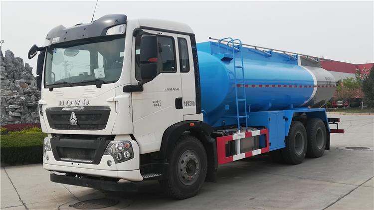 Howo 371 Tank Lorry Stainless Steel Truck Fuel Tanks for Sale in Guinea Conakry