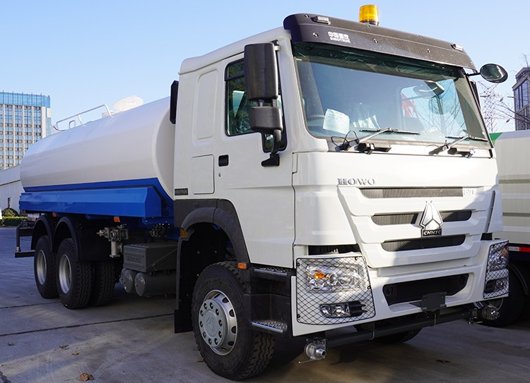 Howo Water Truck | Sinotruk Water Tanker | Brand New Howo Trucks for Sale in Tanzania