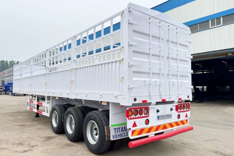 Tri Axle 60 Ton Stake Semi Trailer for Sale in Guinea Kamsar
