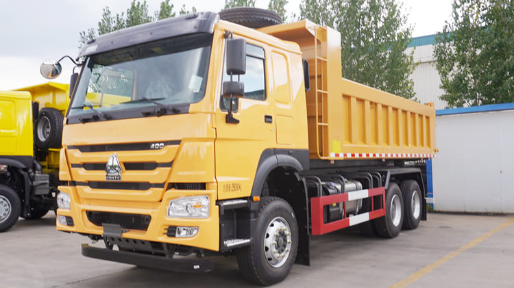 Sinotruk Howo 6x4 Tipper Truck for Sale in Tanzania
