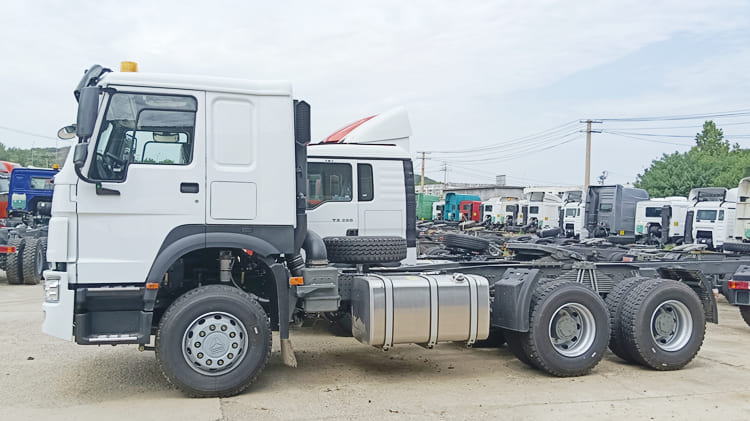 Howo Tanzania | Sinotruk Howo 430 6x4 Tractor Head Price in Dar es Salaam