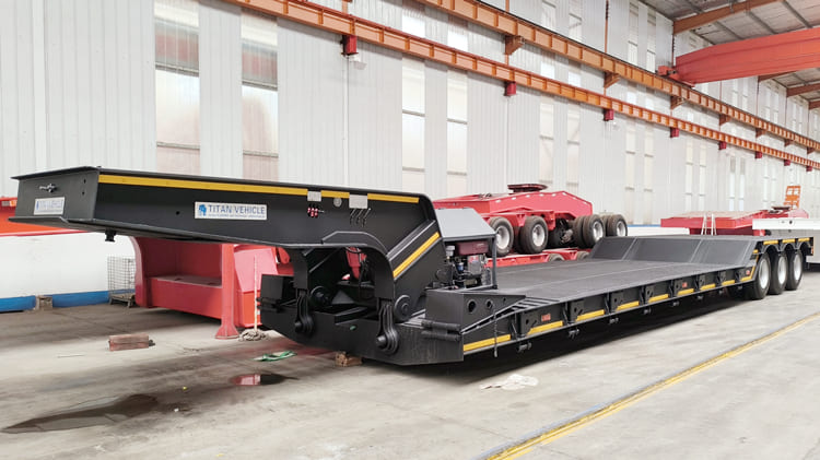 3 Axle Hydraulic Gooseneck Lowboy Trailer for Sale in Tanzania Dar Es Salaam