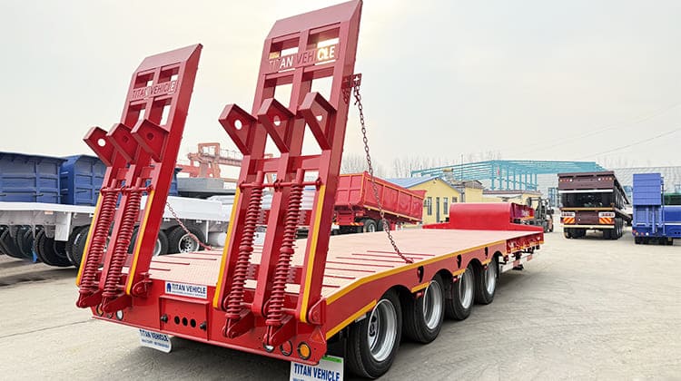 4 Axle 100 Ton Low Bed Semi Truck Trailer with Ramp for Sale in Tanzania