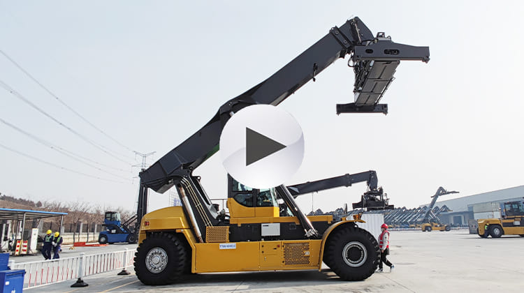 Empty Container Reach Stacker for Sale in Tanzania Dar es Salaam