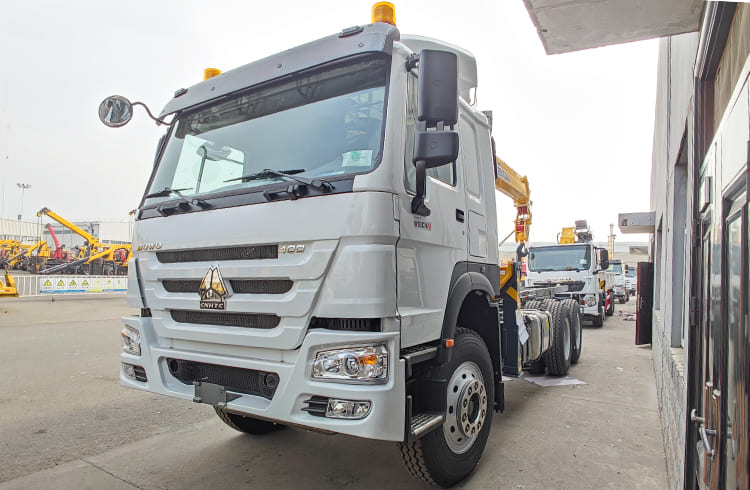 Howo Boom Truck for Sale in Tanzania