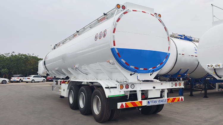Tri Axle Petrol Tanker Trailer Price for Sale in Dar es Salaam Tanzania