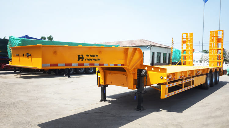 Henred Fruehauf Zambia Tri Axle Low Bed Trailer Price for Sale Near Me