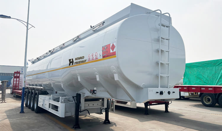 Henred 54000 Liters Heavy Fuel Tanker Semi Trailer for Sale in Zambia