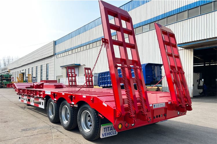 3 Axle 60 Ton Lowbed Semi Trailer for Sale in Dar es Salaam Tanzania