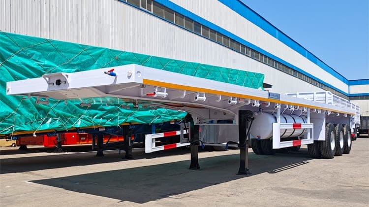 Shandong Titan Vehicle VS CIMC Vehicles Flatbed Truck Trailer in Tanzania    