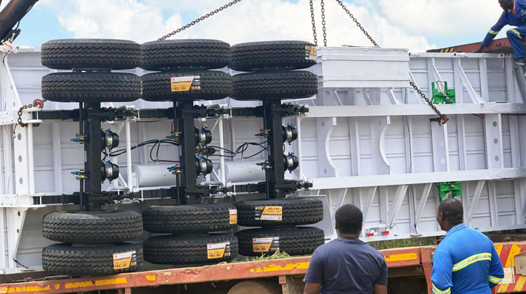 40 Foot Tri Axle Flat Deck Semi Trailer for Sale in Zambia