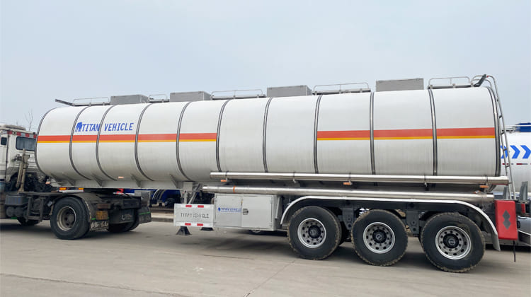 Tri Axle Stainless Steel Oil Tanker Trailer for Sale in Zambia
