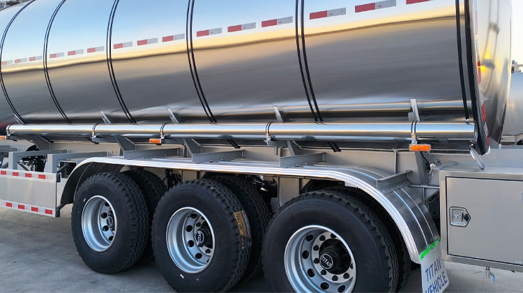 Tri Axle Stainless Steel Oil Tanker Trailer for Sale in Zambia