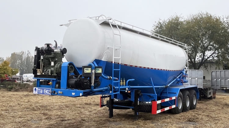 42 CBM Pneumatic Dry Bulk Tanker Trailer for Sale in Zambia