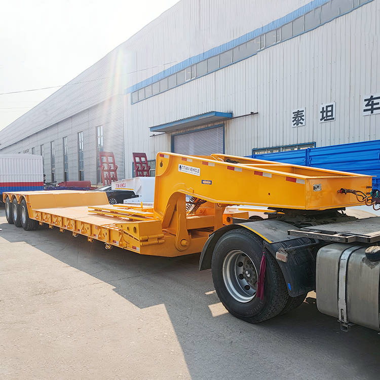 3 Axle 80 Ton Lowboy Trailer