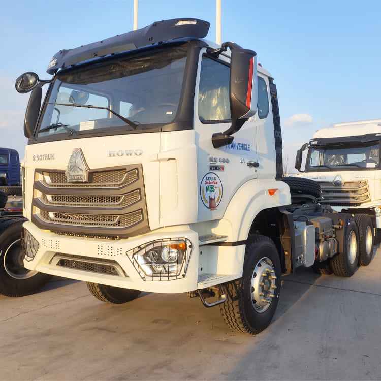 CNHTC Howo NX 400 tractor truck