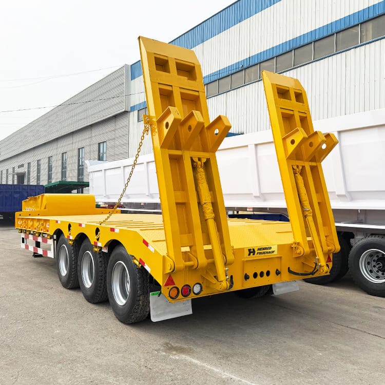 Henred Fruehauf 3 Axle Lowbed Semi Trailer