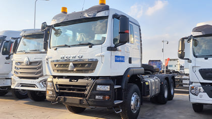 Tractor Sinotruk Howo TX