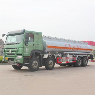 Howo 420 Mini Fuel Tankers Truck