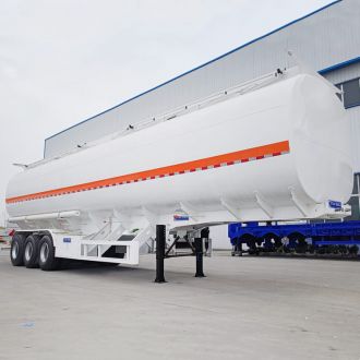New 3 Axle 40000 Liters Fuel Tanker Trailer
