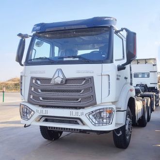 Sinotruk Howo 380 6x4 Tractor Truck