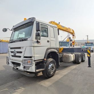 Used Howo 400 Flat Bed Truck Crane 