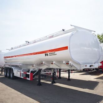 Henred Fruehauf 45000L Oil Tanker Trailer